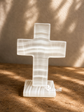 Cruz Eva de Ónix Blanco Natural · 10 cm