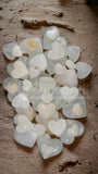 CORAZÓN DECORATIVO ÓNIX BLANCO TEHUACÁN 12X14 CM