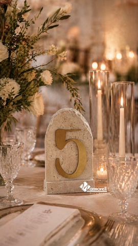 Número de Mesa en Mármol Natural — Colección Atelier